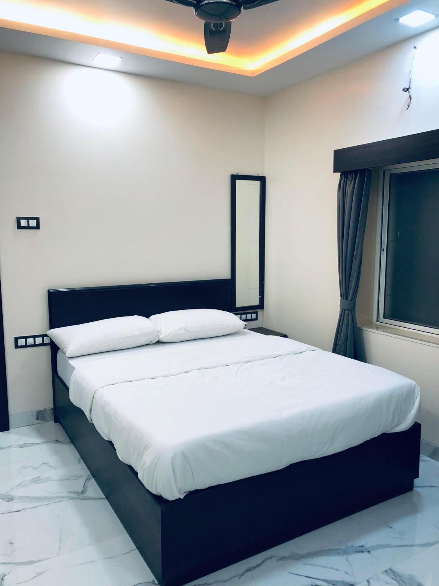 Sameena Guest House Panchgani Buitenkant foto