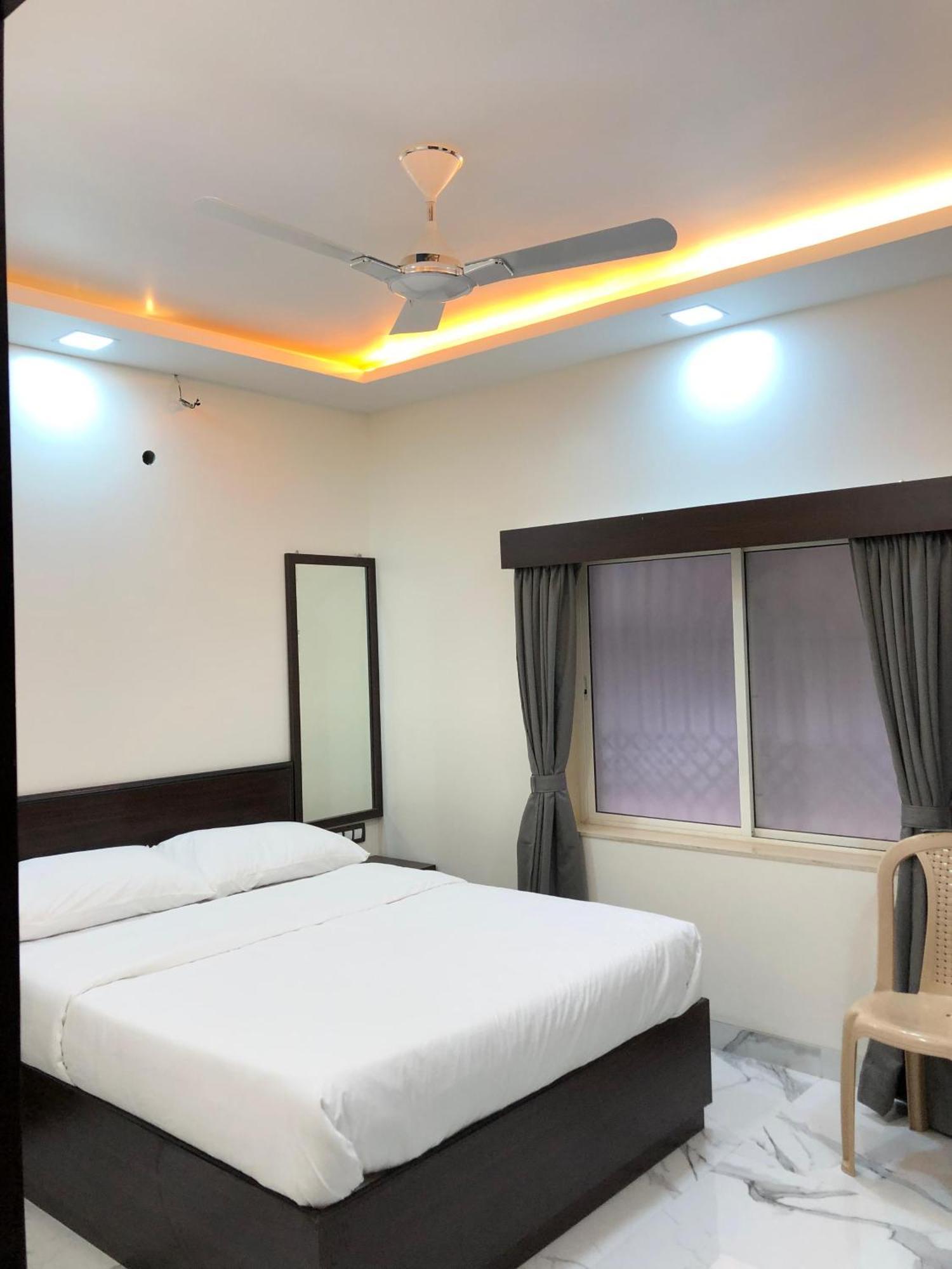 Sameena Guest House Panchgani Buitenkant foto